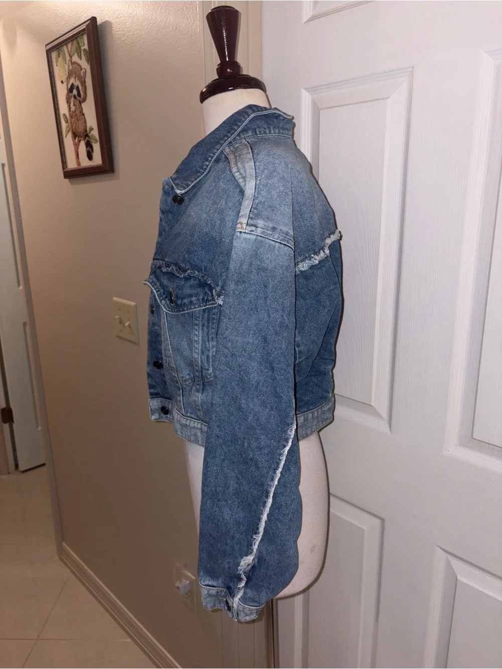 FREE PEOPLE Bedford Cropped Denim Jacket Sz med - Picture 5 of 14
